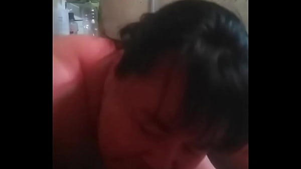 Chinese women sucks Indian guy